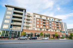Experience Modern Comfort at Savoy in Charlotte